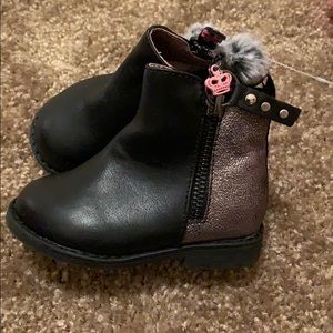 Infant Juicy Couture boots